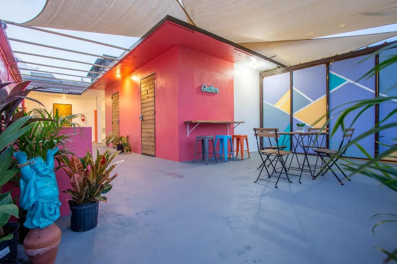 Hostel Guava House Pansiyon San Juan